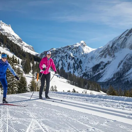 Appartement Aigle Royal B07 *